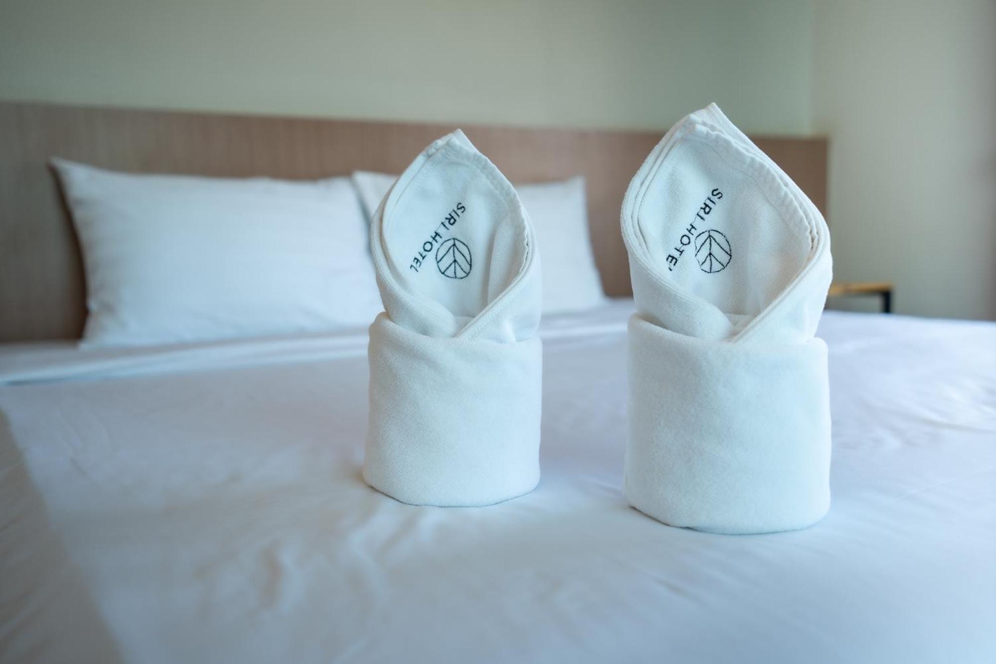 Siri Hotel Vientiane Esterno foto