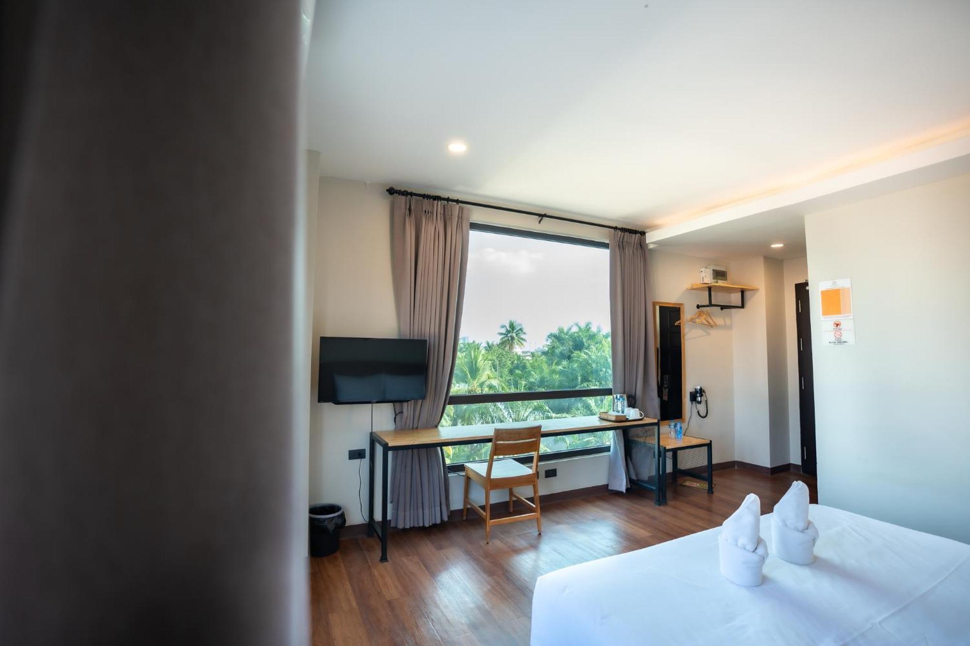 Siri Hotel Vientiane Esterno foto